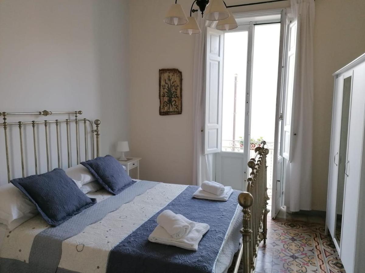 Boutique Rooms And Breakfast Granveliero Trapani Exteriör bild