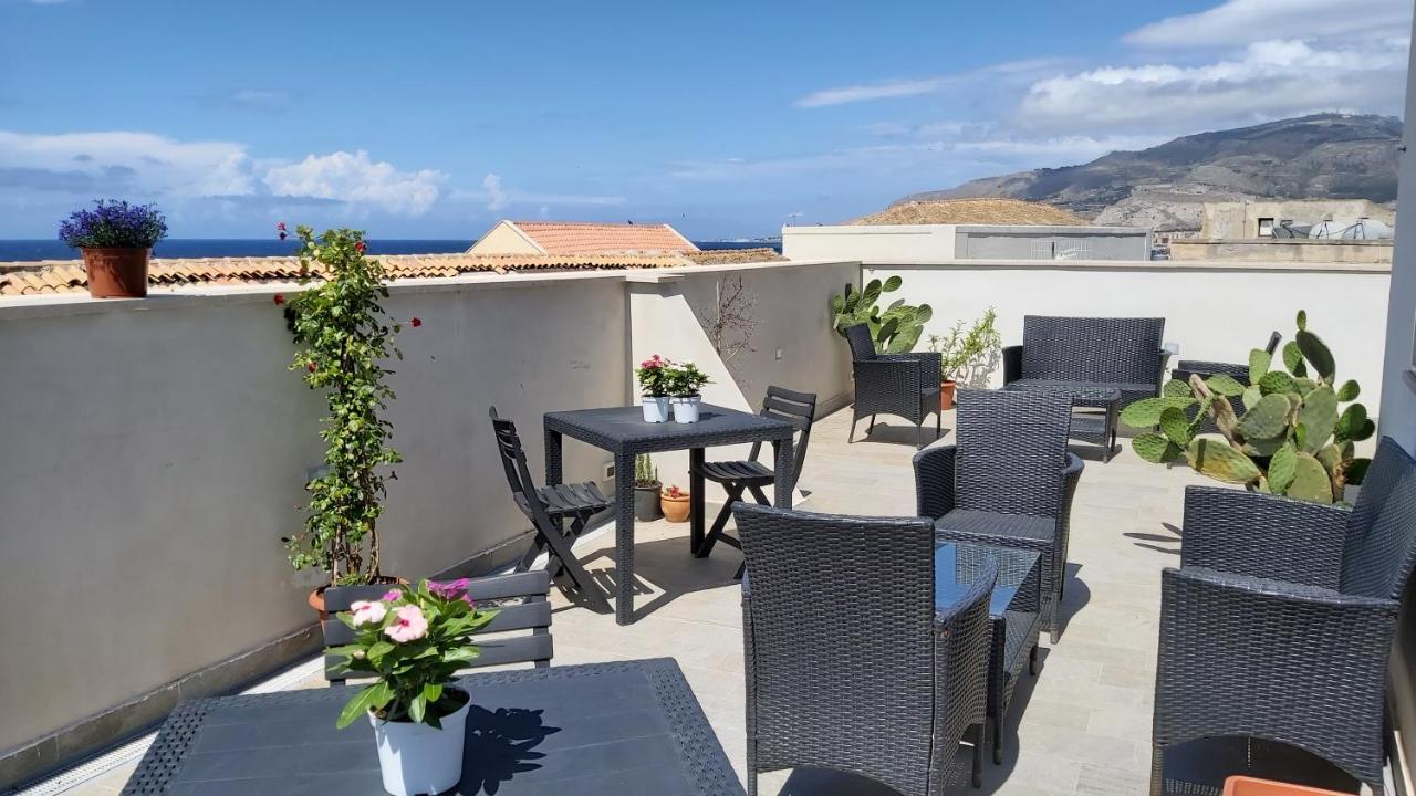 Boutique Rooms And Breakfast Granveliero Trapani Exteriör bild